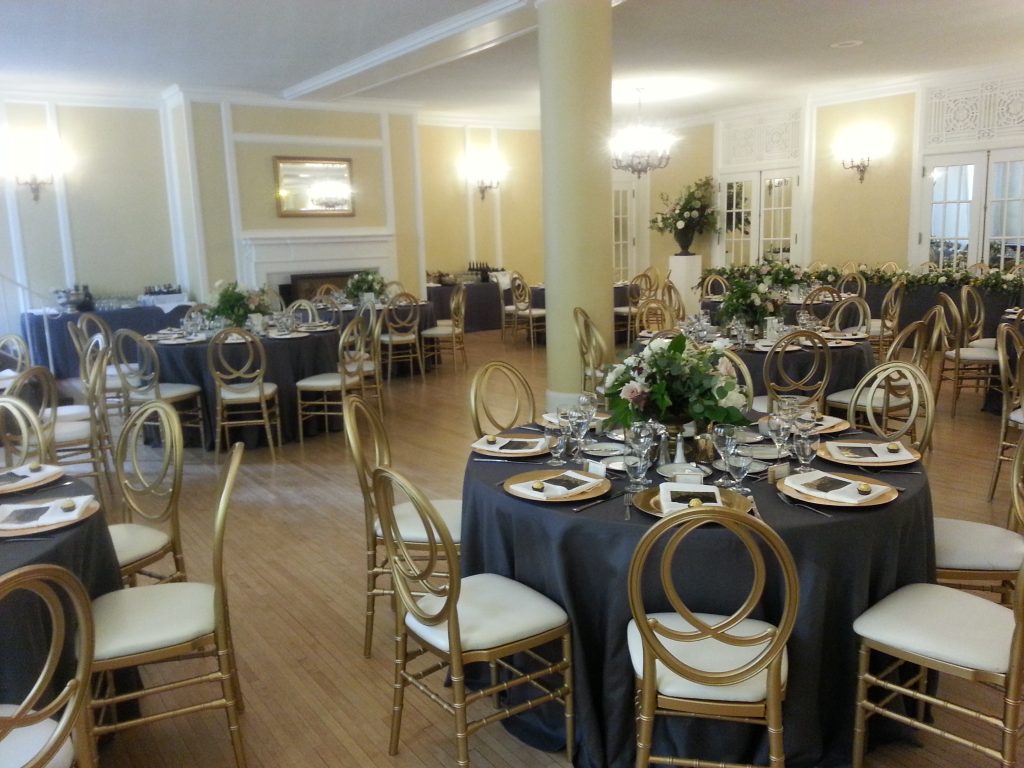 BallroomTableSet-up